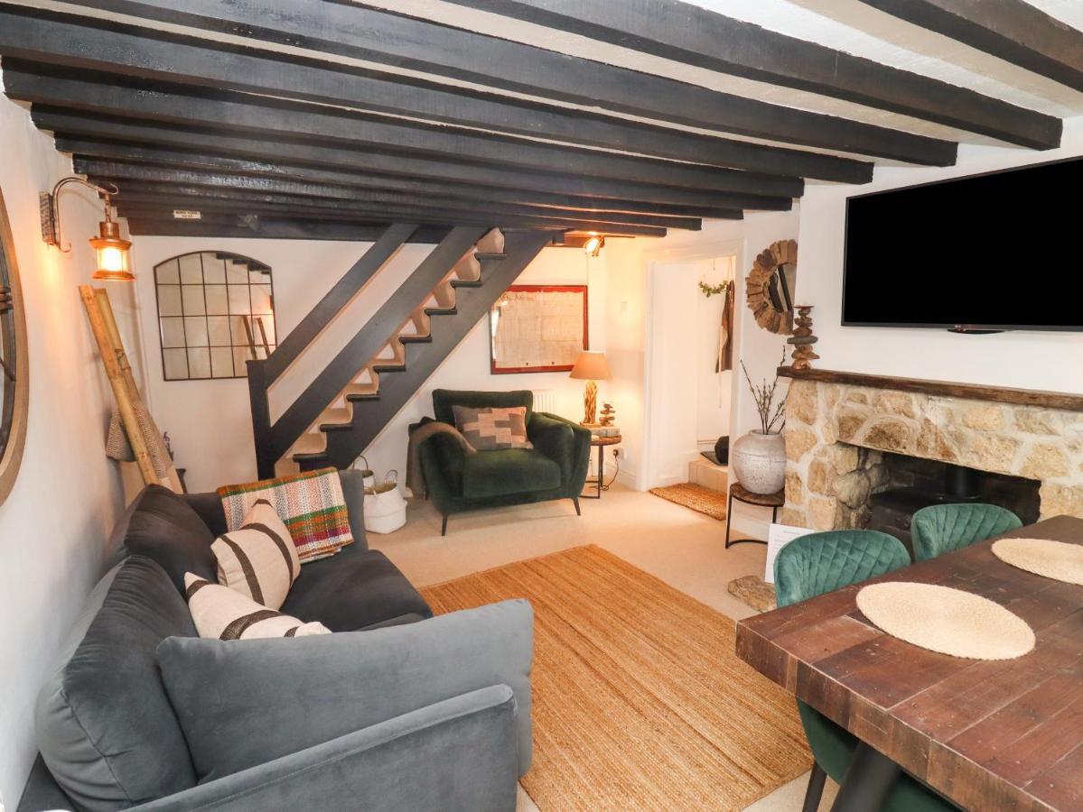 Hobbes Cottage Malmesbury Buitenkant foto